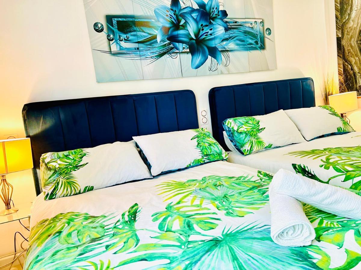 Endless Stunning Mediterranean Sea Views Promenade Des Anglais Nice Exteriér fotografie