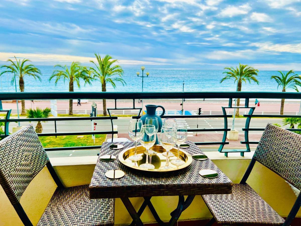 Endless Stunning Mediterranean Sea Views Promenade Des Anglais Nice Exteriér fotografie
