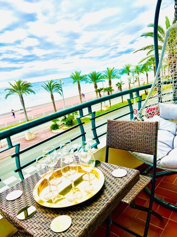 Endless Stunning Mediterranean Sea Views Promenade Des Anglais Nice Exteriér fotografie